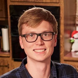 Meet your Posher, Adam